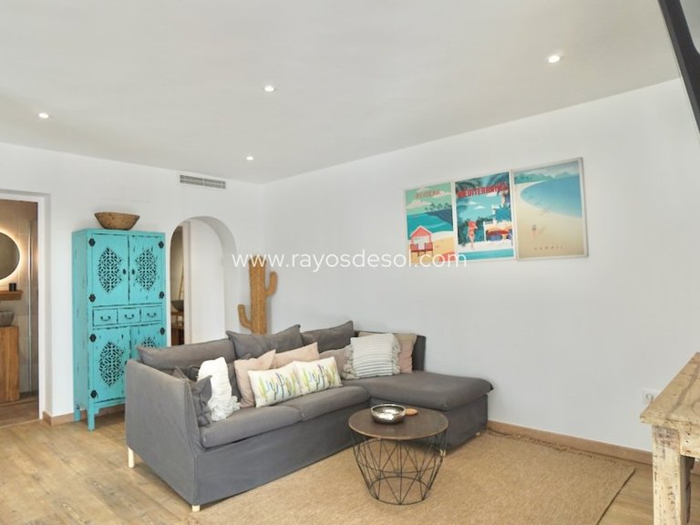 Villa for Sale in Moraira, Alicante 11