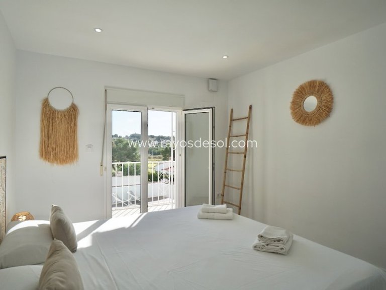 Villa for Sale in Moraira, Alicante 35