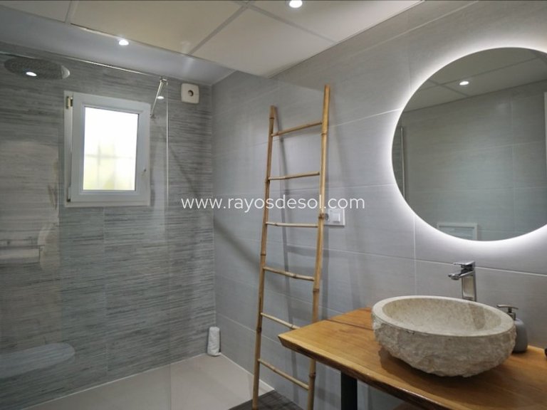 Villa for Sale in Moraira, Alicante 36