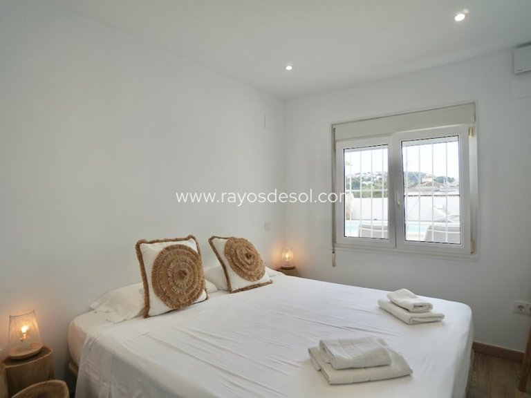 Villa for Sale in Moraira, Alicante 38