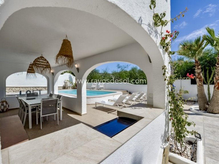 Villa for Sale in Moraira, Alicante 41