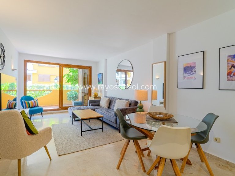 Apartment for Sale in Torrevieja, Alicante 26