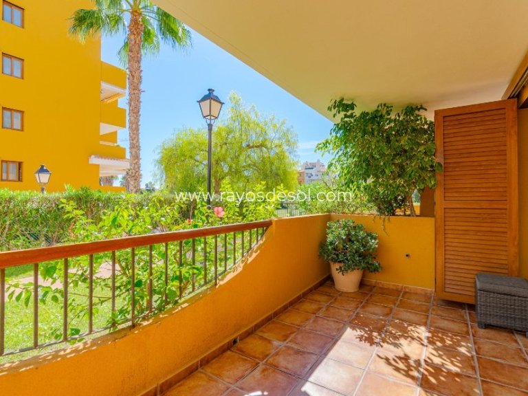 Apartment for Sale in Torrevieja, Alicante 31
