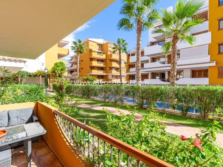 Apartment for Sale in Torrevieja, Alicante 33