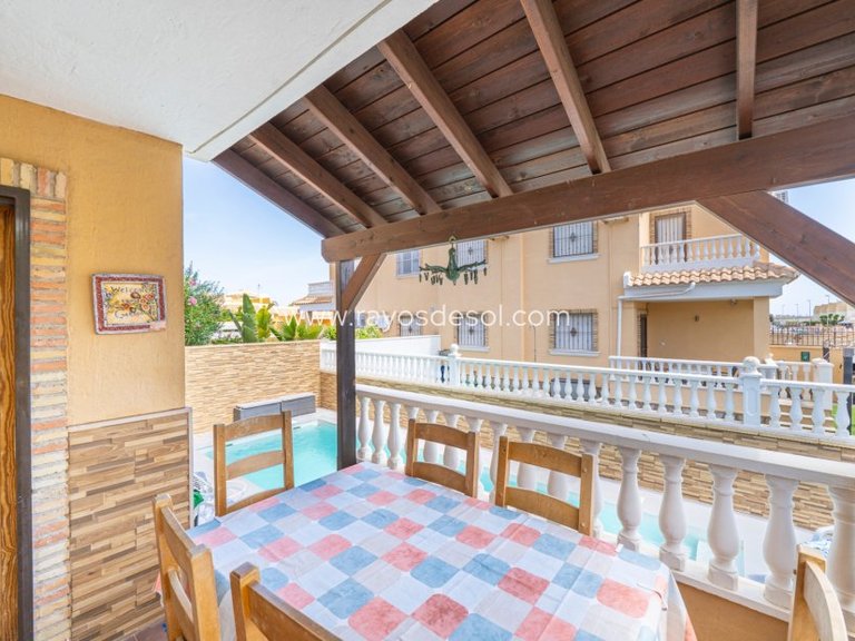 Villa for Sale in Ciudad Quesada/rojales, Alicante 8