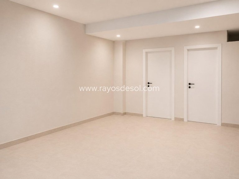 Villa for Sale in Dolores, Alicante 38