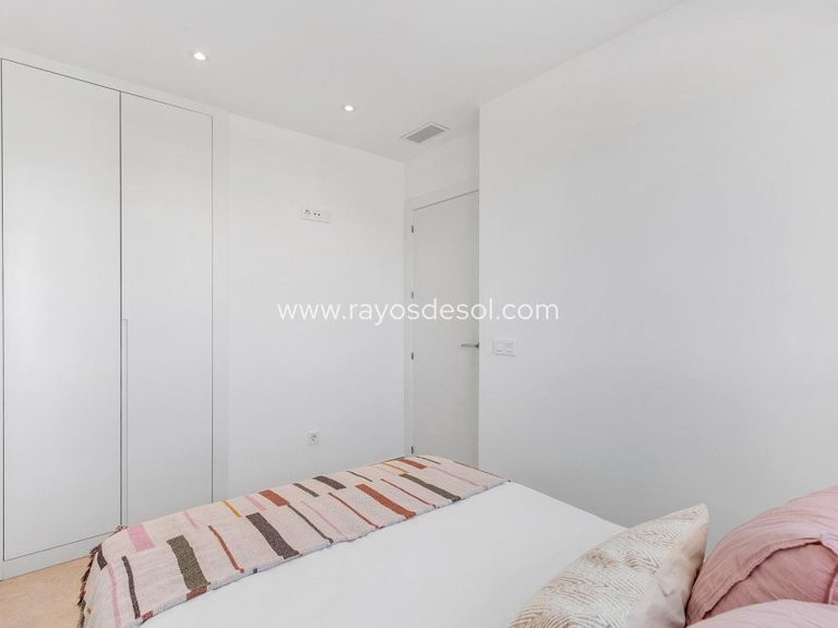 Apartment for Sale in Dolores, Alicante 32