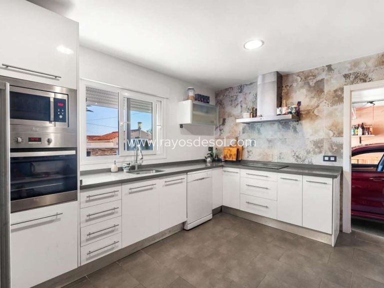 Villa for Sale in Calpe, Alicante 5