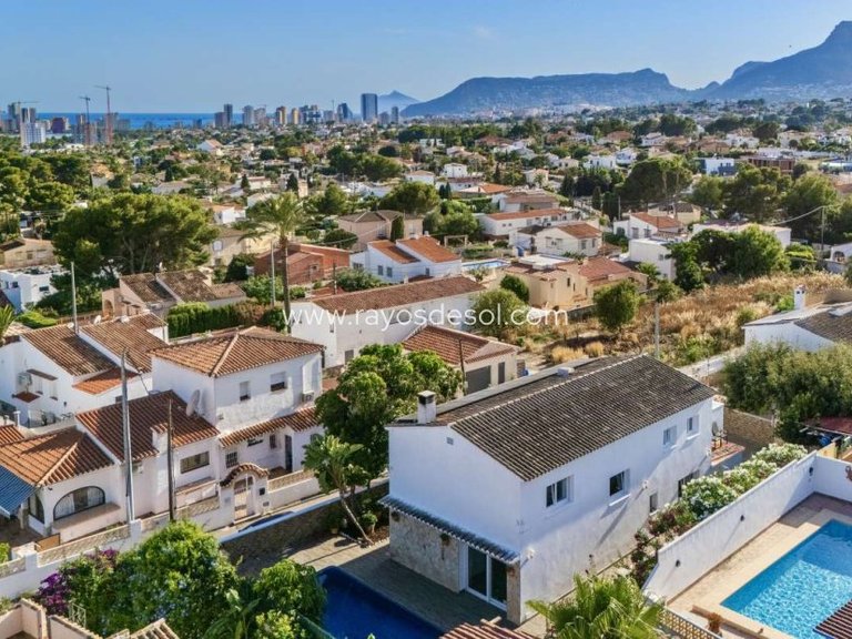 Villa for Sale in Calpe, Alicante 36