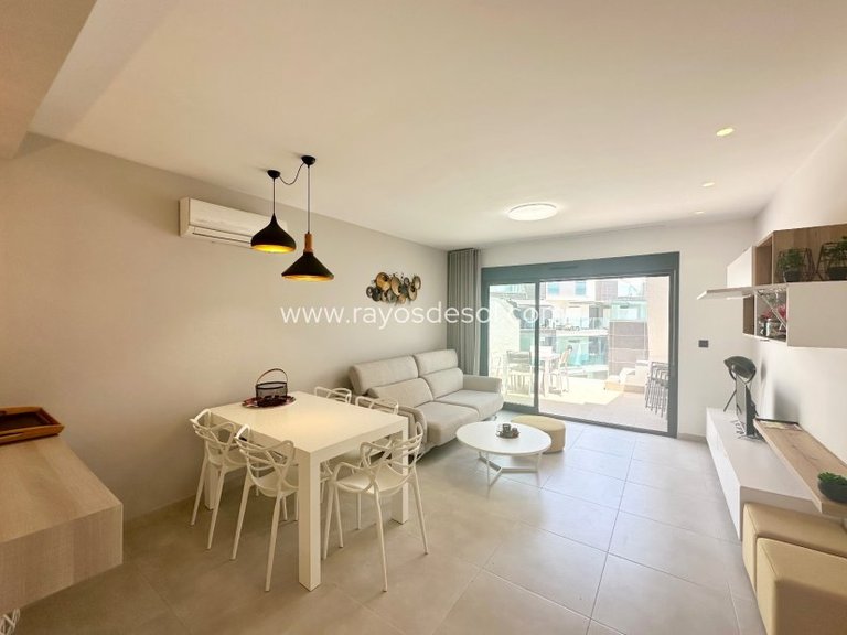 Penthouse for Sale in Guardamar Del Segura, Alicante 4