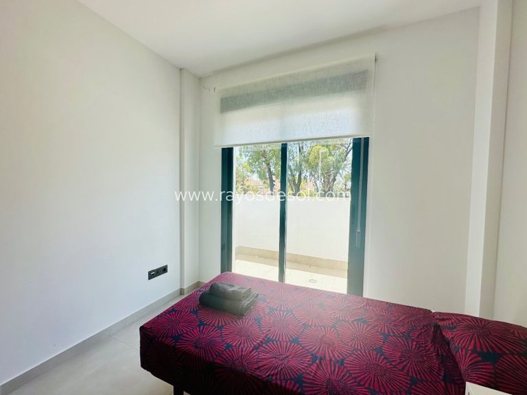 Penthouse for Sale in Guardamar Del Segura, Alicante 17