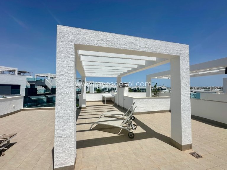 Penthouse for Sale in Guardamar Del Segura, Alicante 28