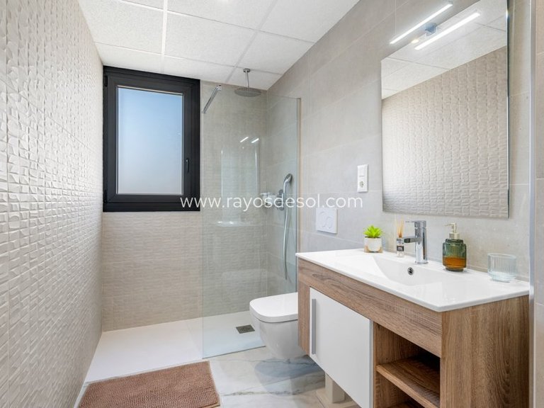 Apartment for Rent in Orihuela Costa, Alicante 17