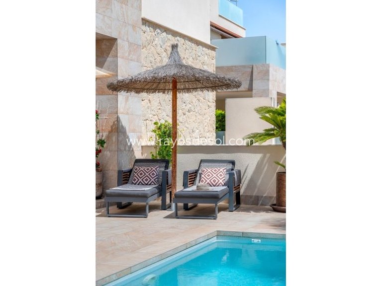 Villa for Sale in Benijofar, Alicante 13