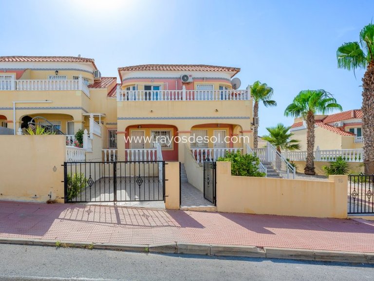 Villa for Sale in Orihuela Costa, Alicante 1