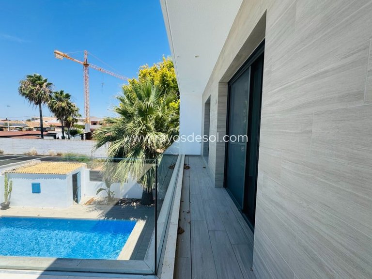 Villa for Sale in San Pedro Del Pinatar, Murcia 23