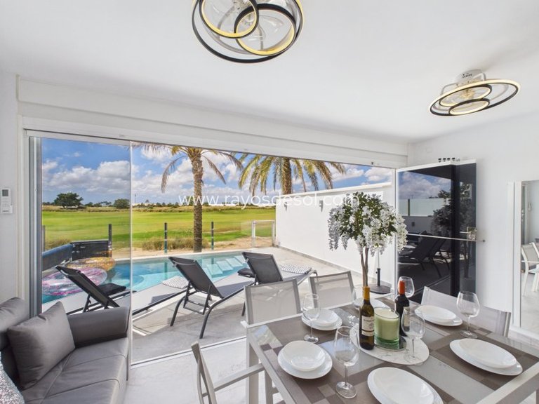 Villa for Sale in Mar Menor Golf Resort, Murcia 2
