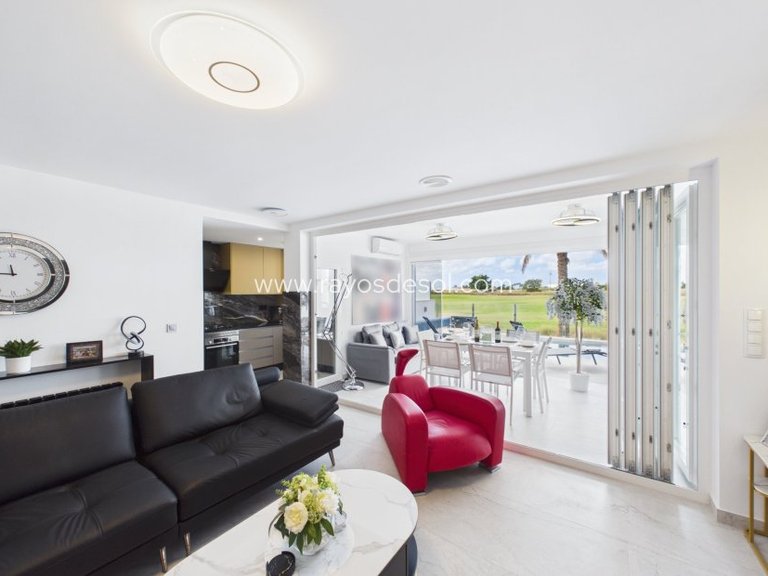 Villa for Sale in Mar Menor Golf Resort, Murcia 3