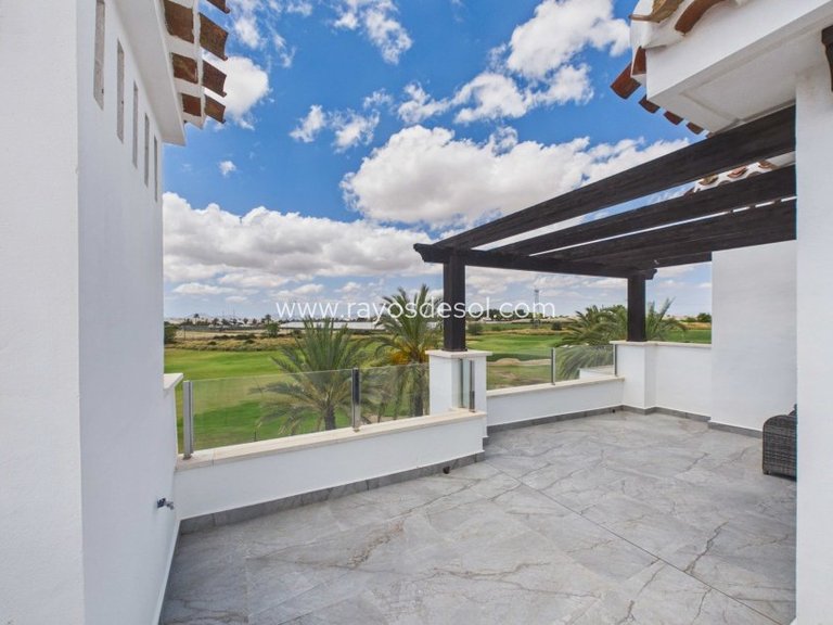 Villa for Sale in Mar Menor Golf Resort, Murcia 30