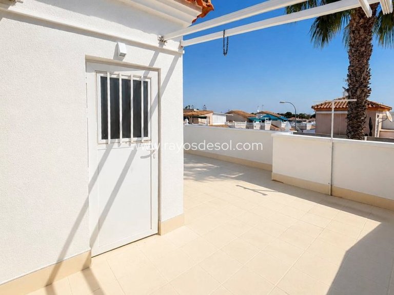 Villa for Sale in Orihuela Costa, Alicante 17