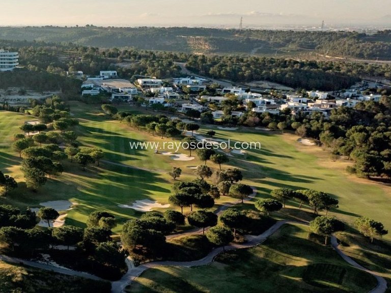 Villa for Sale in Orihuela, Alicante 13