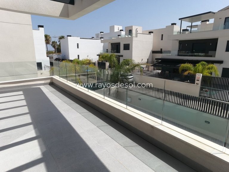 Villa for Sale in Algorfa, Alicante 21