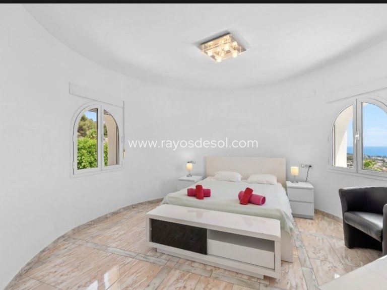 Villa for Sale in Calpe, Alicante 10