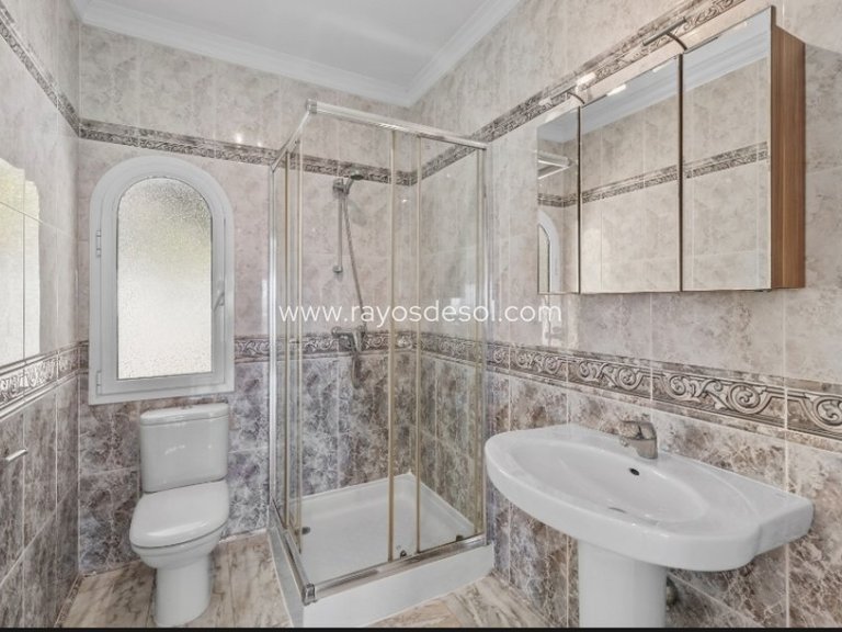 Villa for Sale in Calpe, Alicante 17