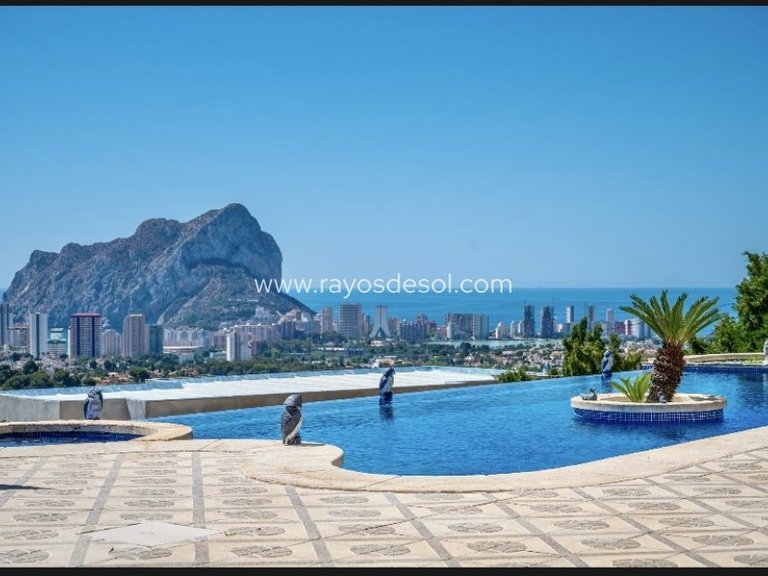 Villa for Sale in Calpe, Alicante 22