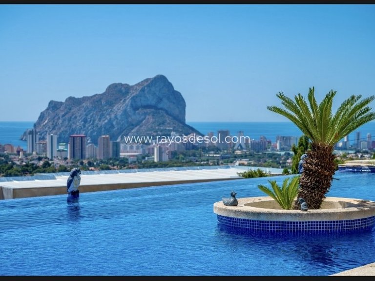 Villa for Sale in Calpe, Alicante 24