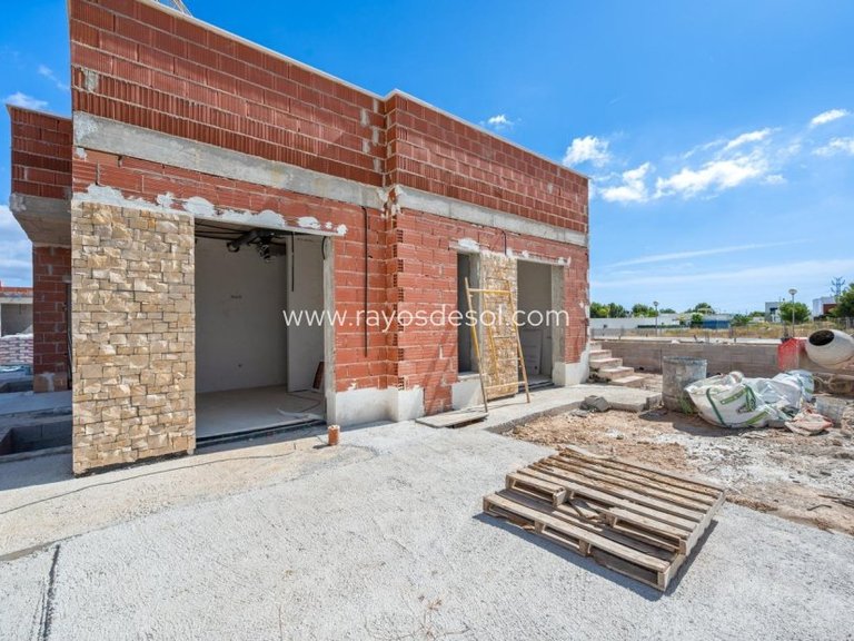 Villa for Sale in Polop, Alicante 16