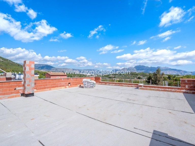 Villa for Sale in Polop, Alicante 18