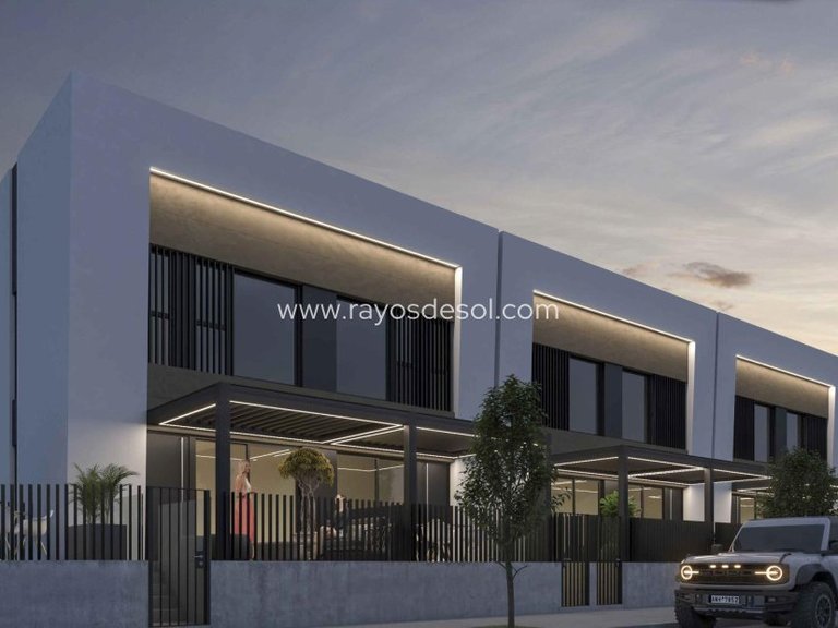 Villa for Sale in Dolores, Alicante 1