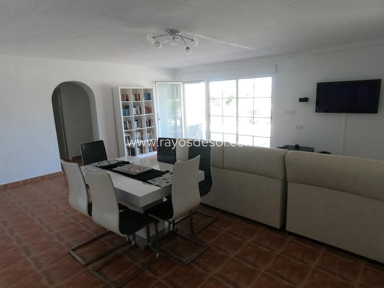 Villa for Sale in Algorfa, Alicante 32