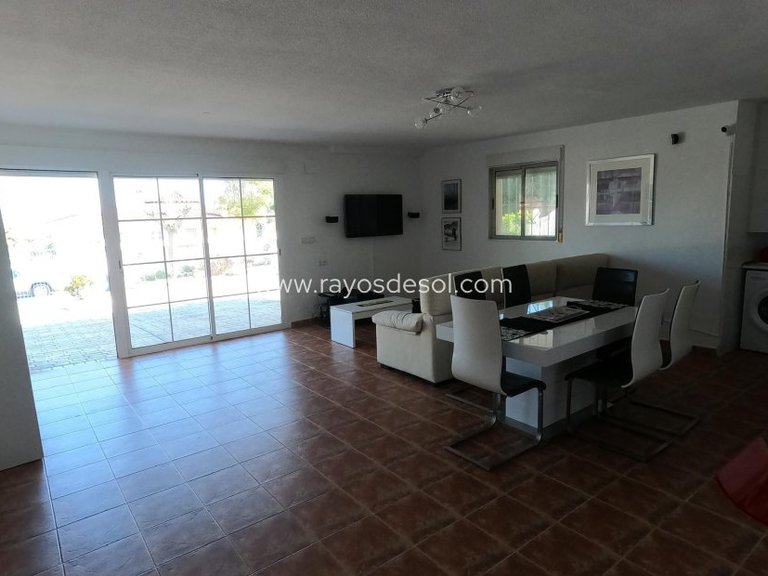 Villa for Sale in Algorfa, Alicante 40