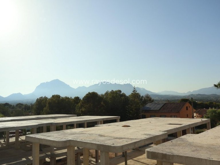 Villa for Sale in Alfas Del Pí, Alicante 20