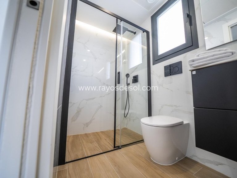 Villa for Sale in Algorfa, Alicante 30