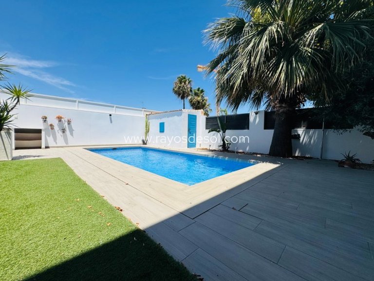 Villa for Sale in San Pedro Del Pinatar, Murcia 3