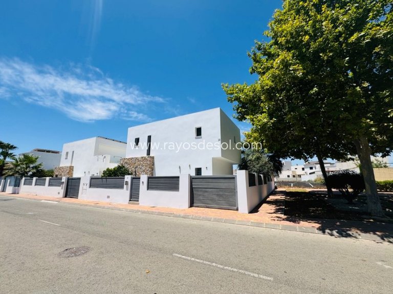 Villa for Sale in San Pedro Del Pinatar, Murcia 12