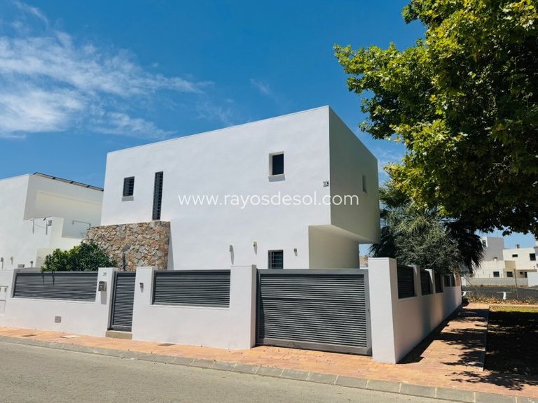 Villa for Sale in San Pedro Del Pinatar, Murcia 13