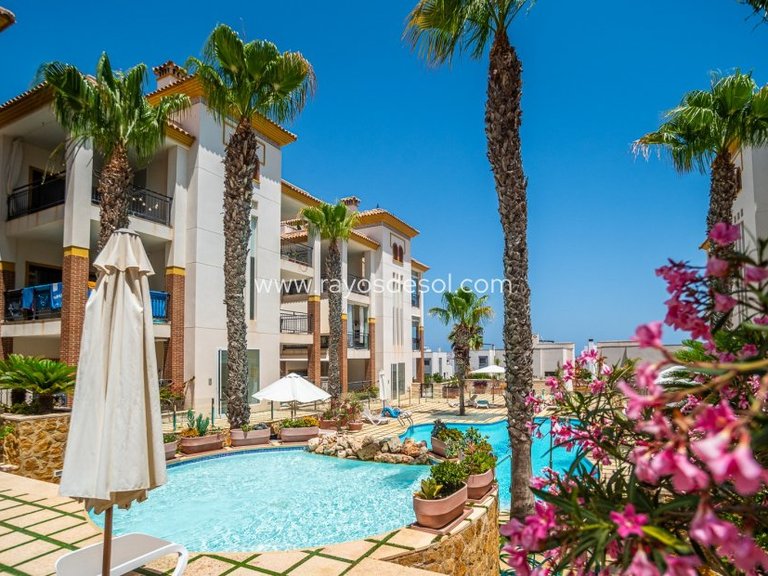 Apartment for Sale in Guardamar Del Segura, Alicante 1