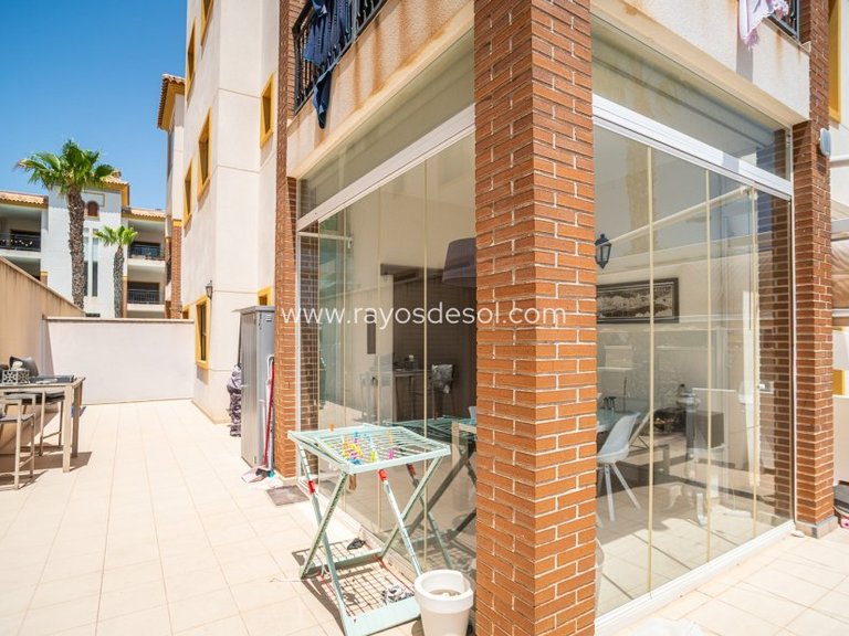 Apartment for Sale in Guardamar Del Segura, Alicante 3