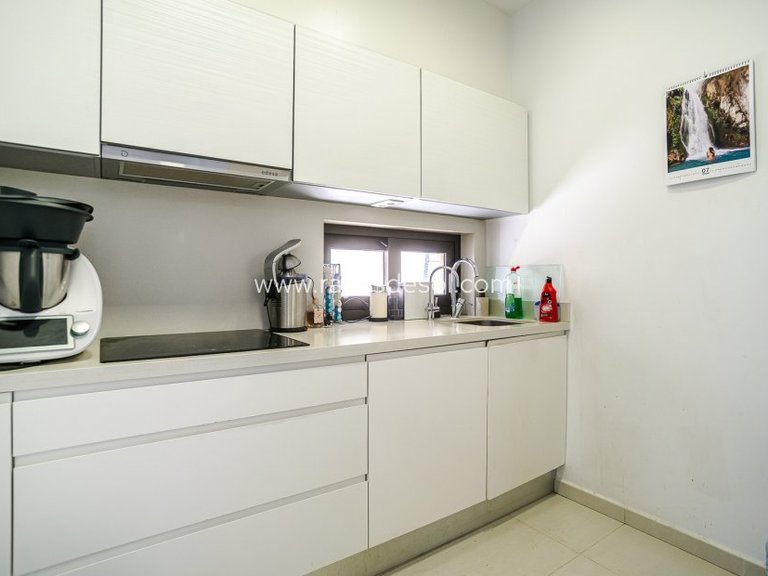 Apartment for Sale in Guardamar Del Segura, Alicante 5