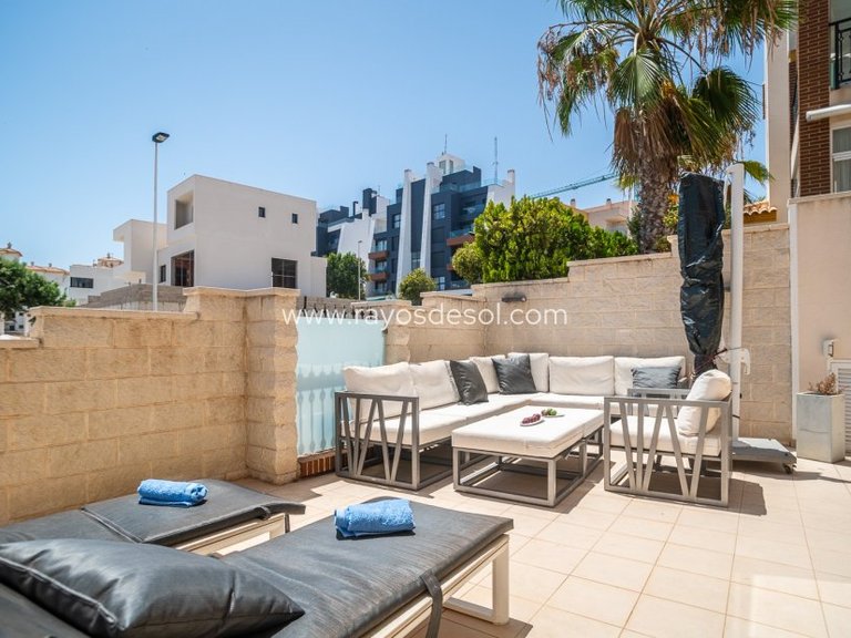 Apartment for Sale in Guardamar Del Segura, Alicante 16