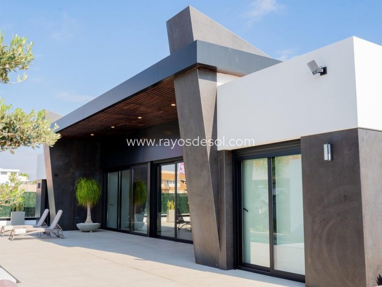 Villa for Sale in Ciudad Quesada/rojales, Alicante 9