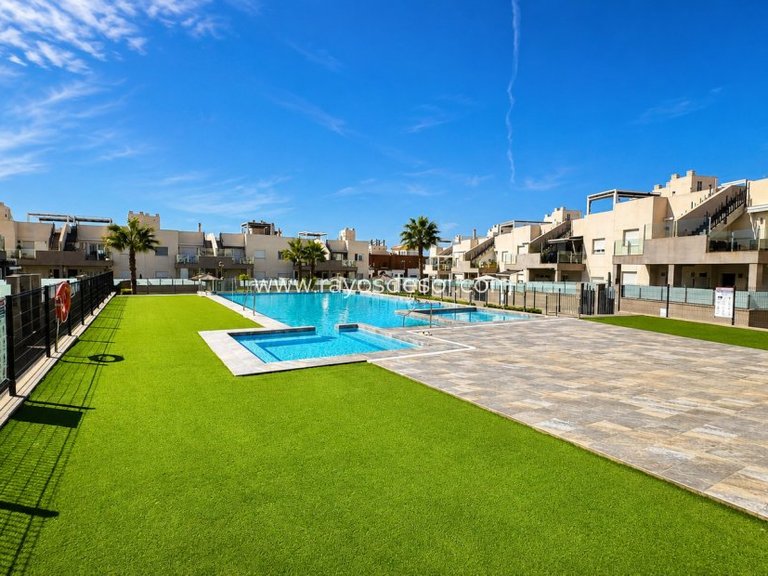 Apartment for Sale in Torrevieja, Alicante 35