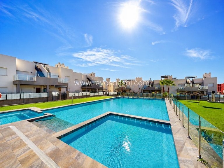 Apartment for Sale in Torrevieja, Alicante 40