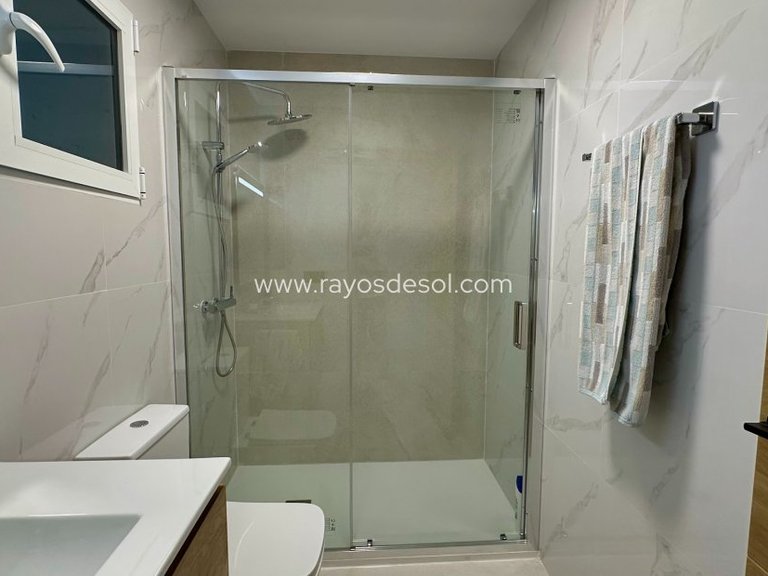 Villa for Sale in Algorfa, Alicante 3