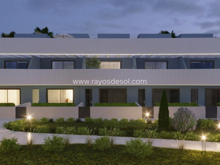 Villa for Sale in Guardamar Del Segura, Alicante 9