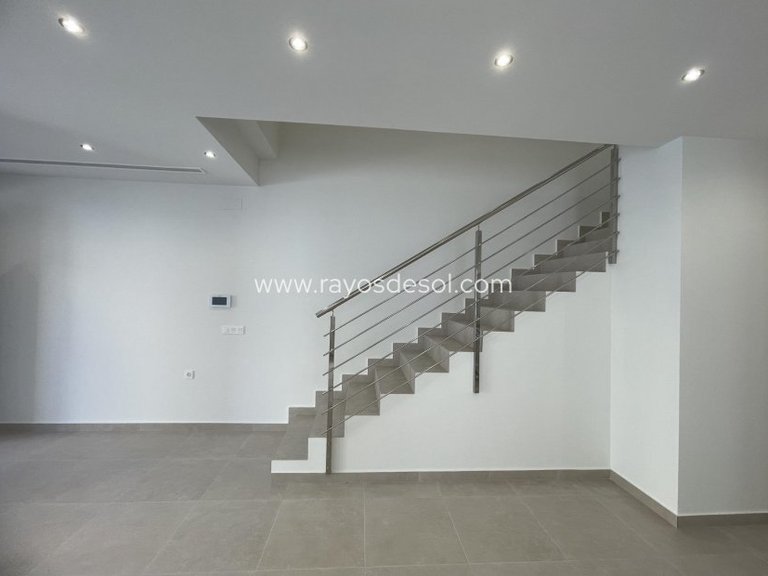Villa for Sale in Almoradí, Alicante 13